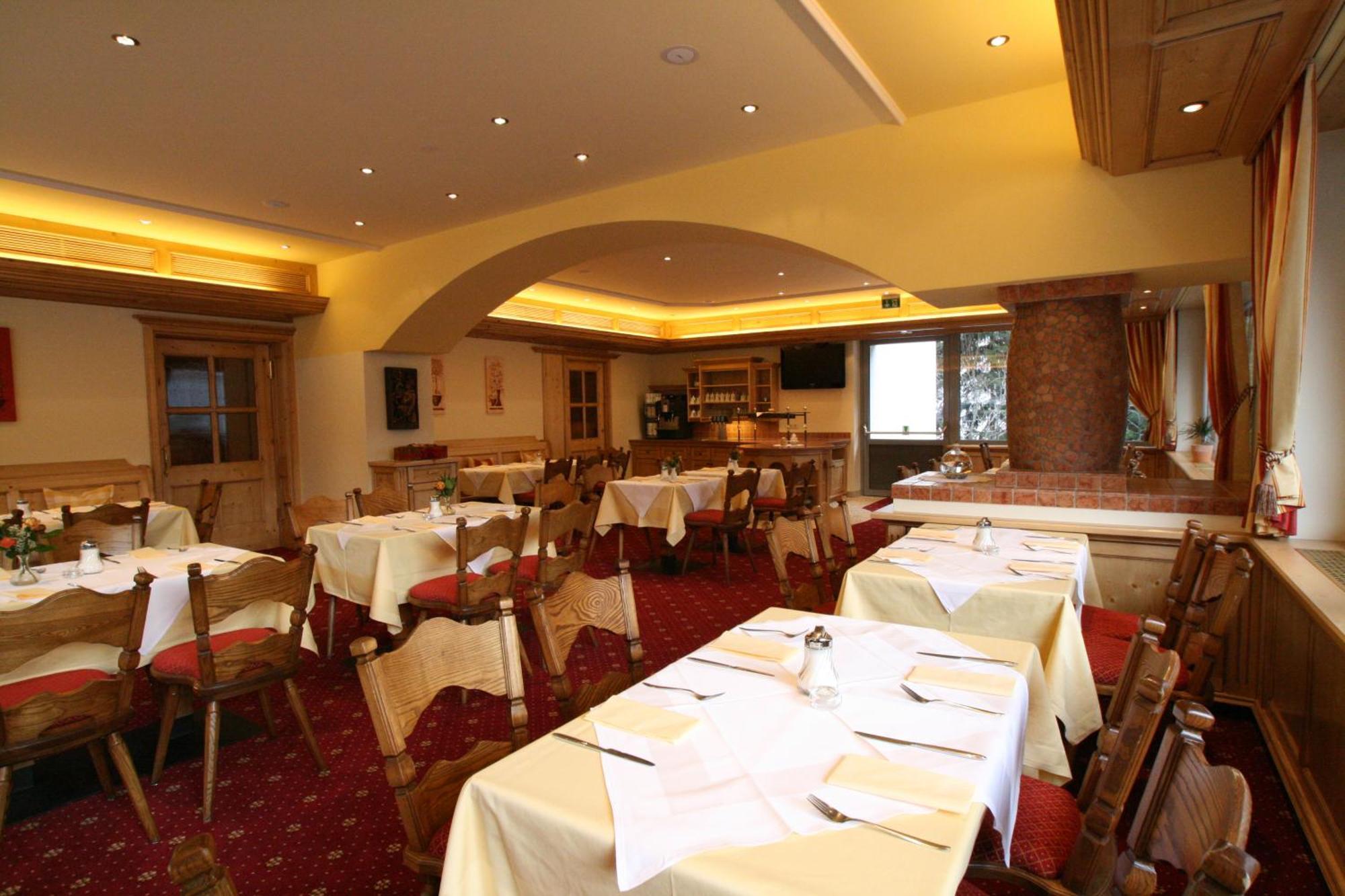 Hotel Sailer Sankt Anton am Arlberg Ngoại thất bức ảnh