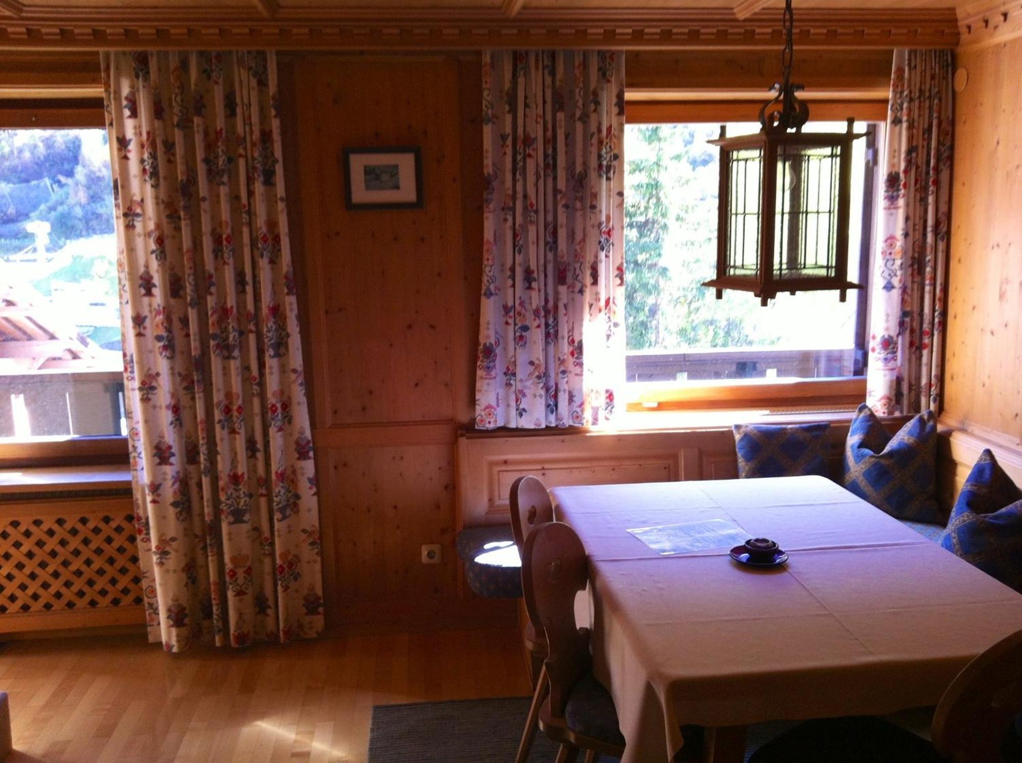 Hotel Sailer Sankt Anton am Arlberg Ngoại thất bức ảnh